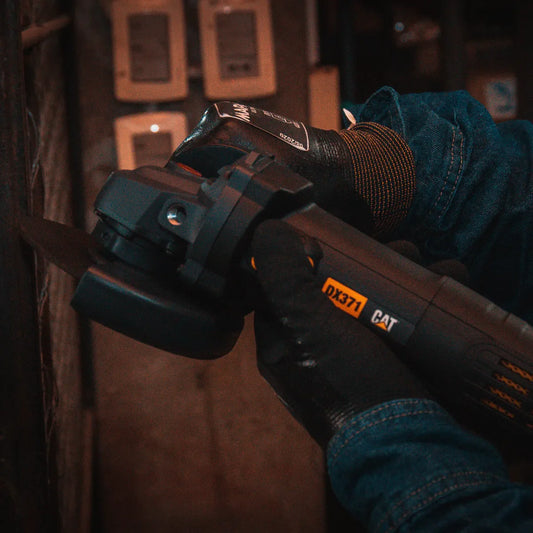 Amoladora Angular 115 mm CAT. 750 W + Maletín + 3 Discos